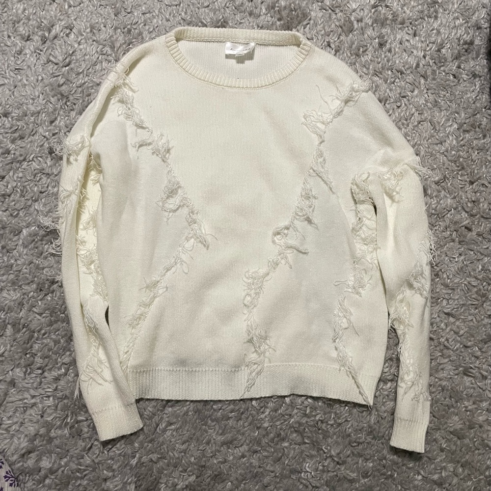 Like and dot sweater size s